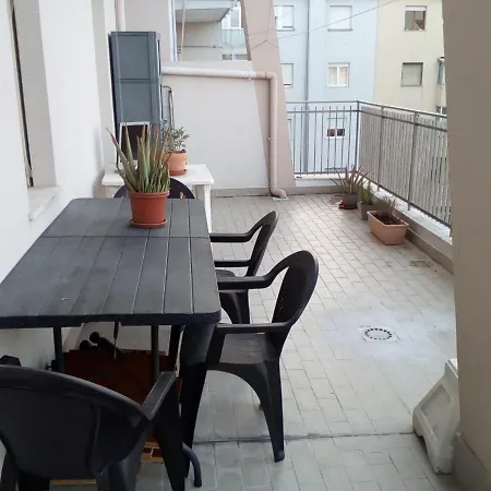 Domus Adriatico *